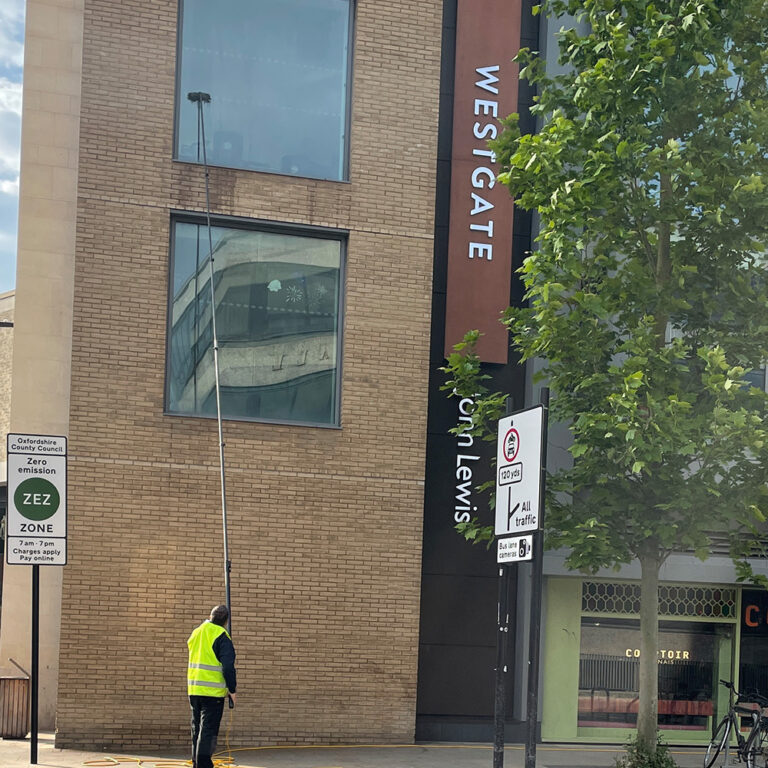 High level Window cleaning at the westgate centre in Oxford 768x768